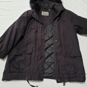 Ladies London Fog Jacket with Fur trim hood, Black, Size Medium, Good condition.